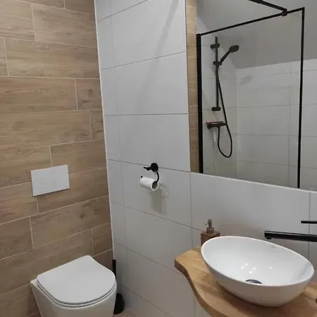 Szklarska * شكلارسكا بوريبا